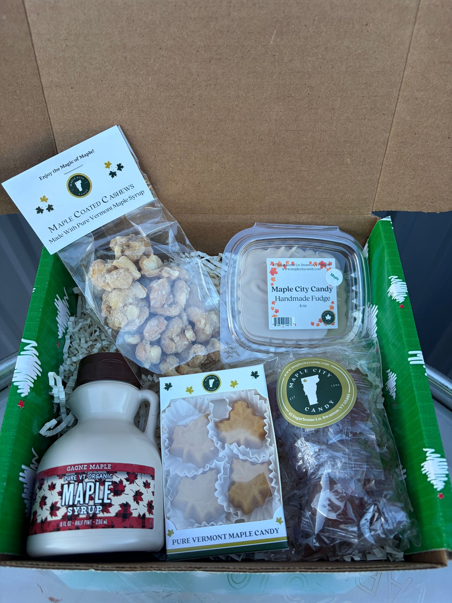 A Taste of the Favorites Gift Box