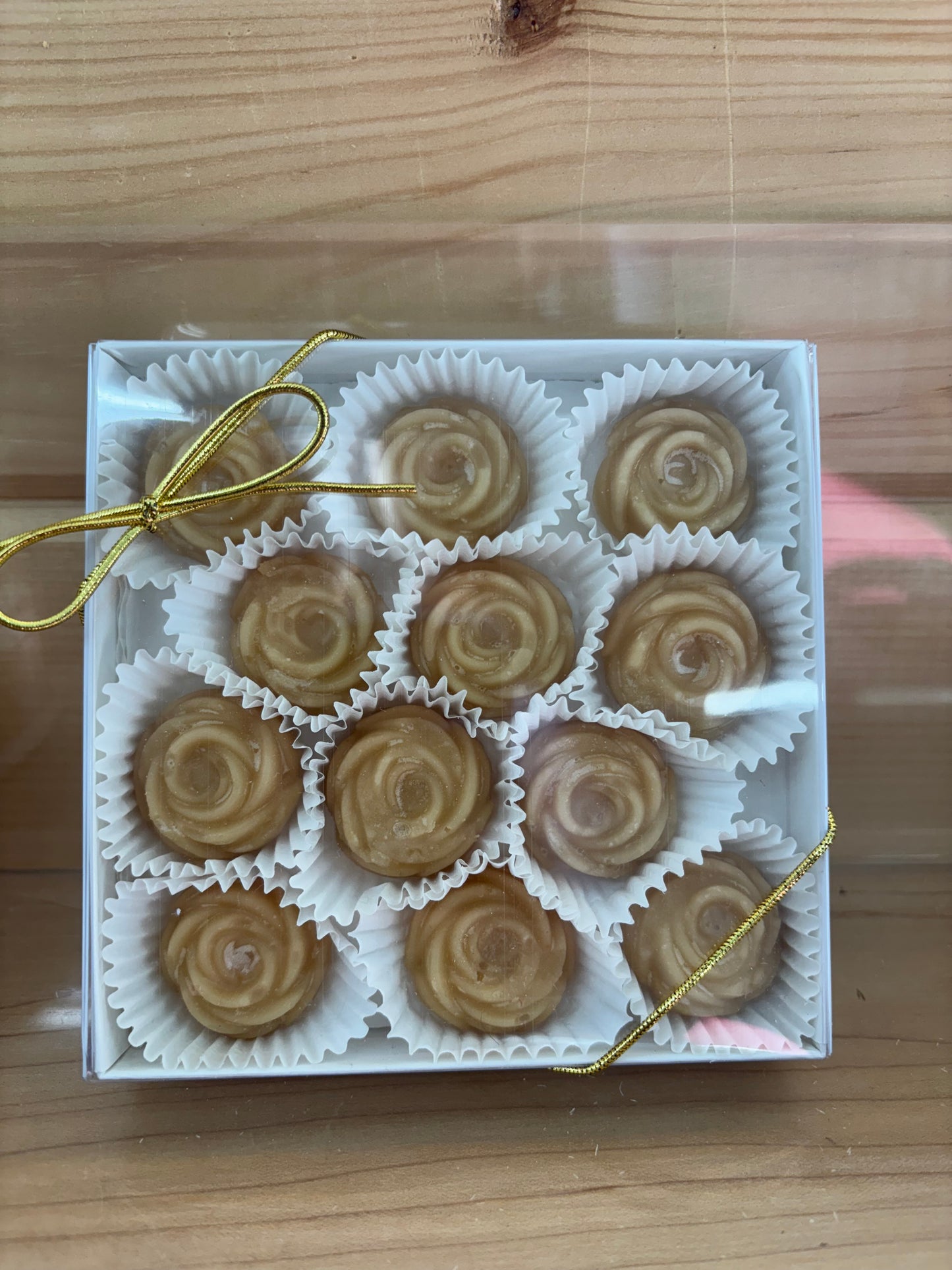 Pure Vermont Maple Candy - 12 Piece Roses Gift Box