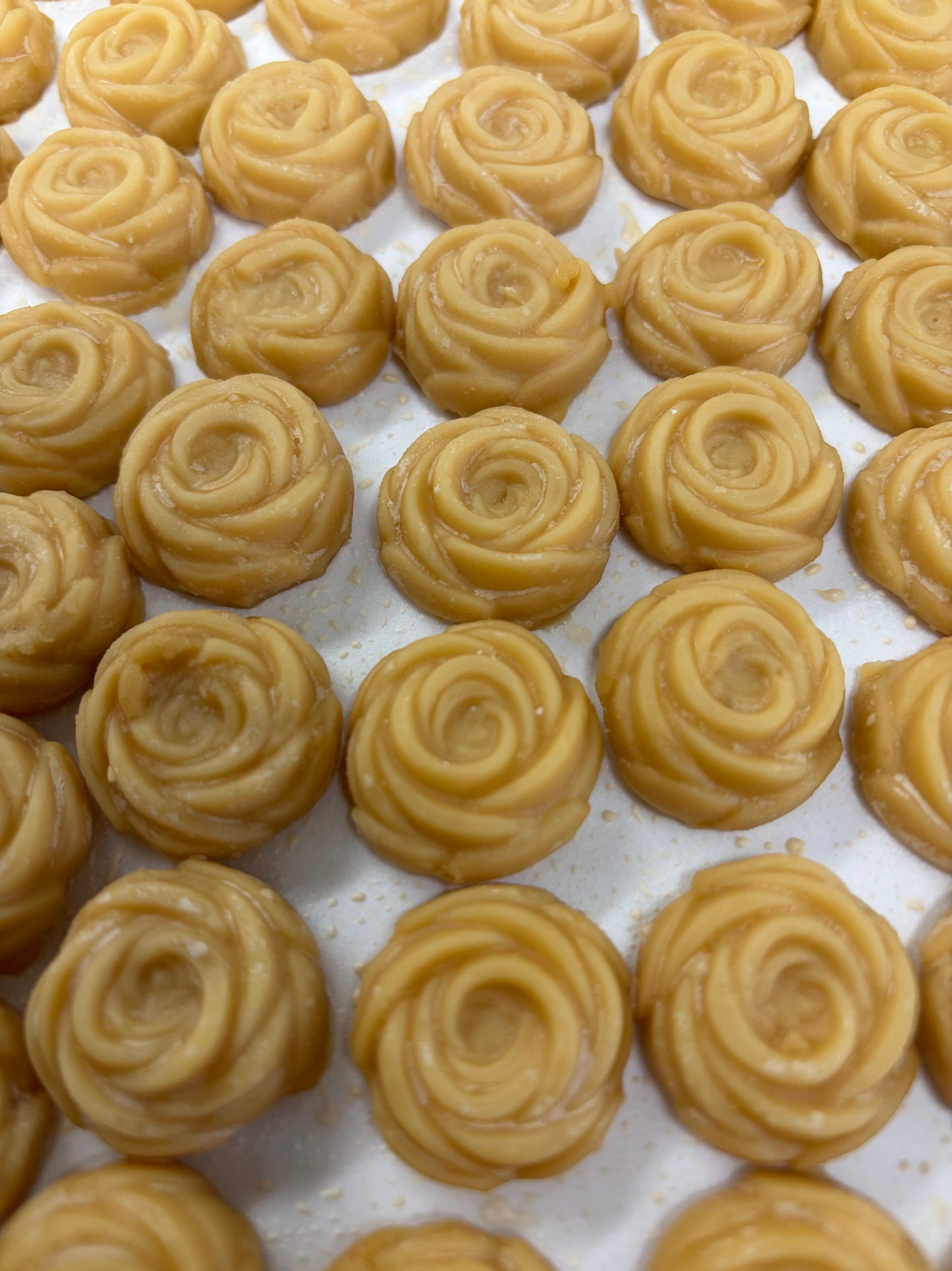 Pure Vermont Maple Candy - 12 Piece Roses Gift Box