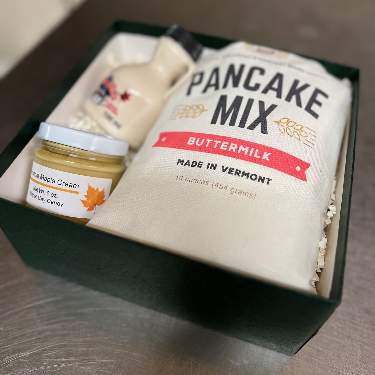 Buttermilk Pancakes SYRUP & MAPLE CREAM Gift Box