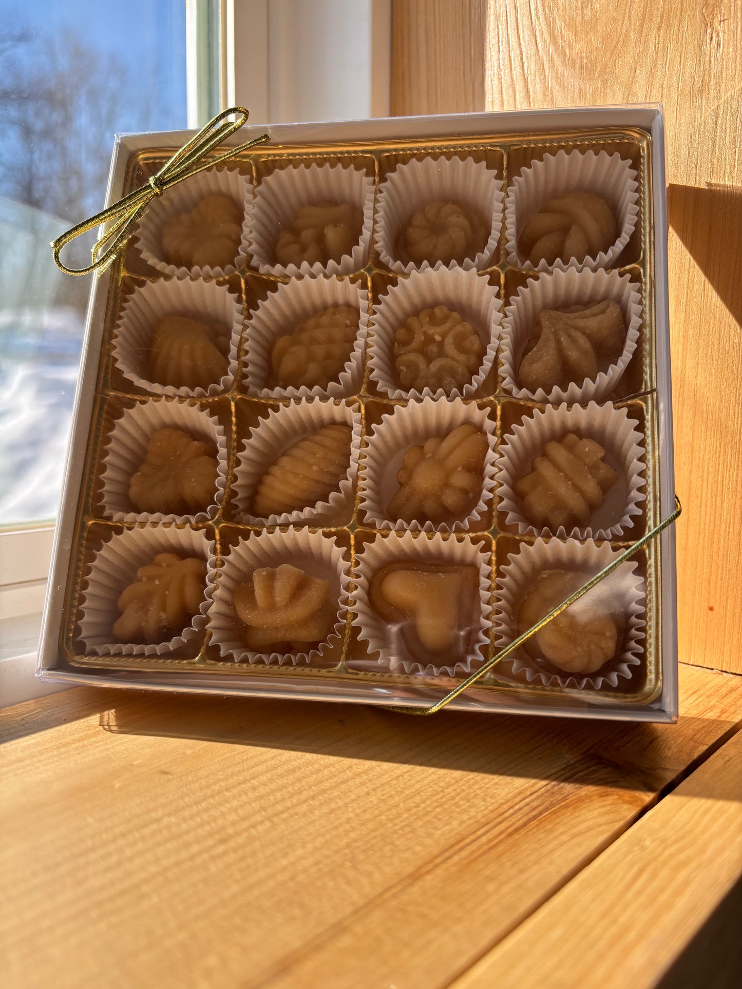 Vermont Maple Candy - Assorted Fancies Gift Box - 16 piece.